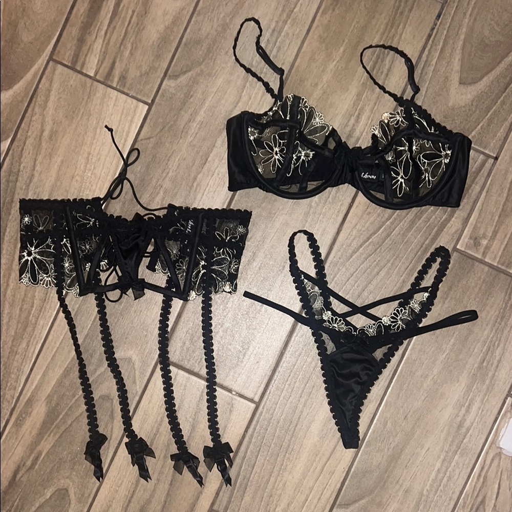 For Love and Lemons 3 Piece Set